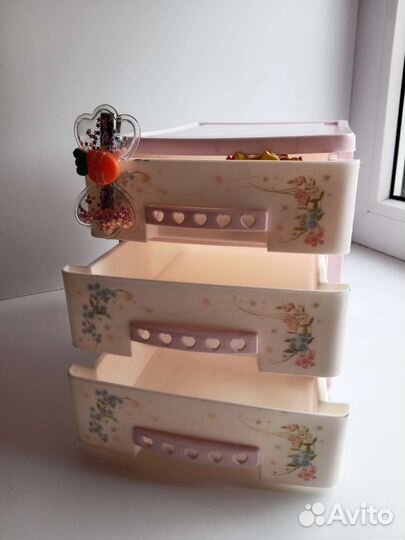 Комодик для украшений