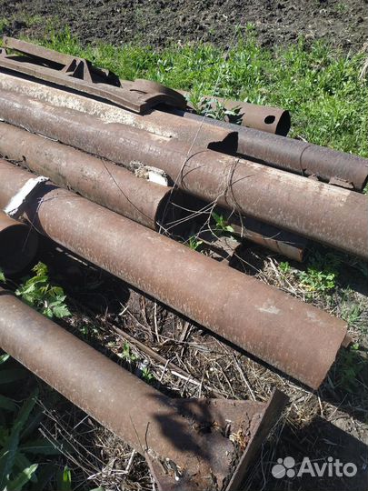 Труба, столбы