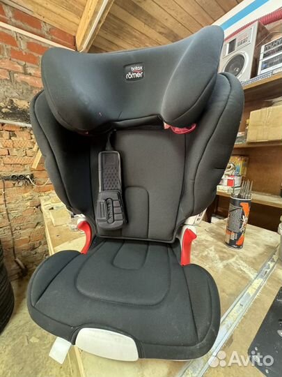 Детское автокресло 15 до 36 кг britax romer isofix