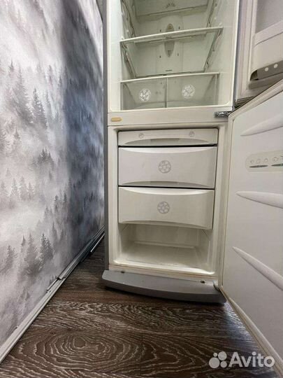 Холодильник на запчасти