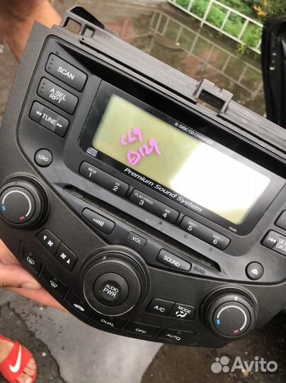 Магнитола на honda accord 7
