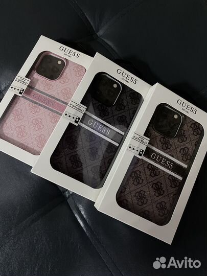 Чехол Guess для iPhone