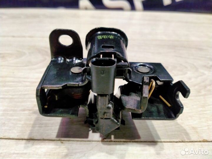 Замок капота Mercedes-Benz Ml 164 272.967 30