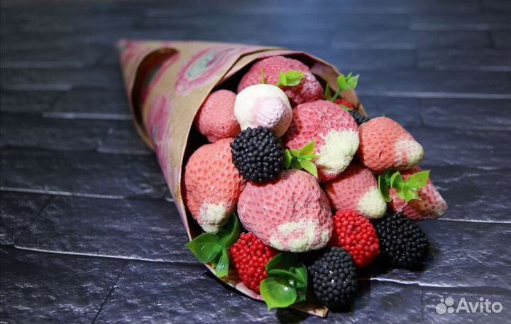 Шоколадные букеты, цветы из бельгийского шоколада