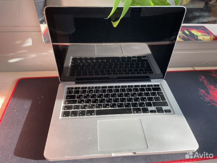 Apple MacBook 13 (конец 2008г.)