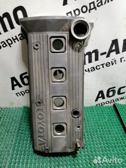 Крышка клапанов Toyota Corolla EE102 5EFE