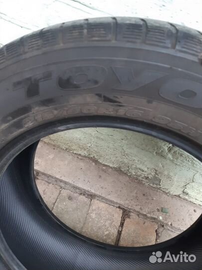 Toyo Proxes CF2 215/60 R16 95H