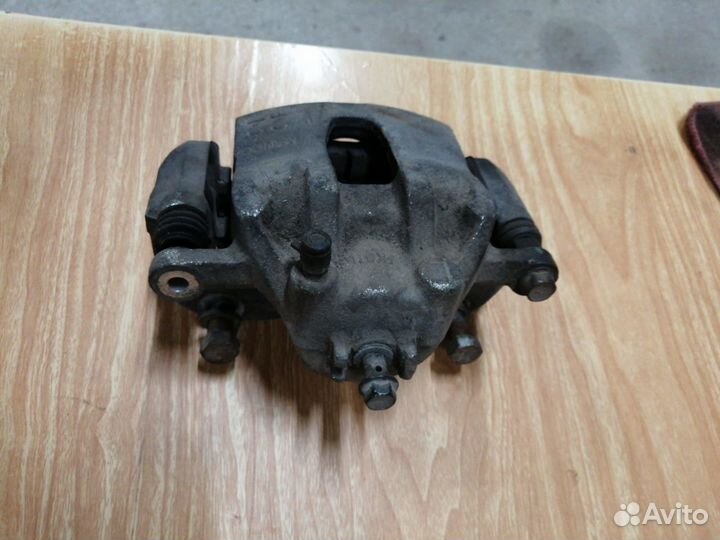 Суппорт тормозной передний Kia Rio 3, Solaris