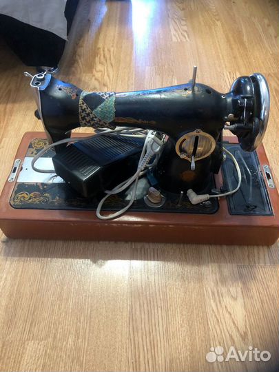 Швейная машинка