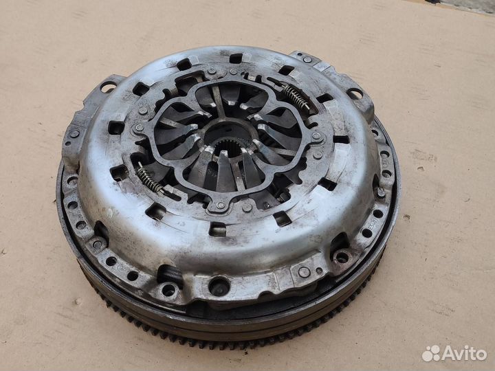 Комплект сцепления (маховик) Audi A4 B6 1.9л