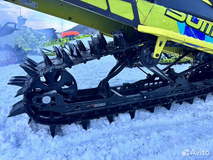 Снегоход BRP Ski-Dоо Summit X-Т3 154