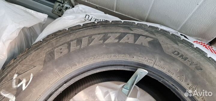 225/65R17