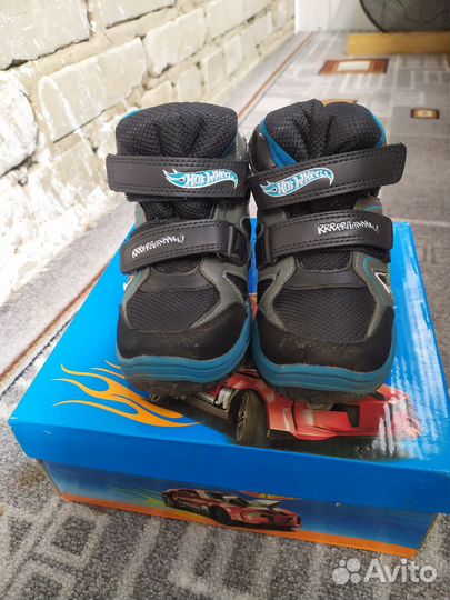 Ботинки демисезонные 25