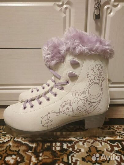 Коньки размер 42