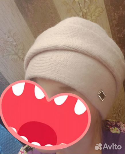 Шапка женская вязаная