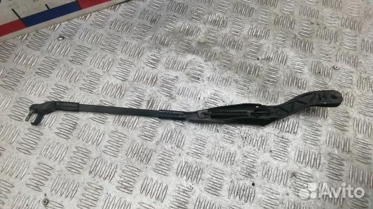 Щеткодержатель лобового стекла mercedes benz E-cla