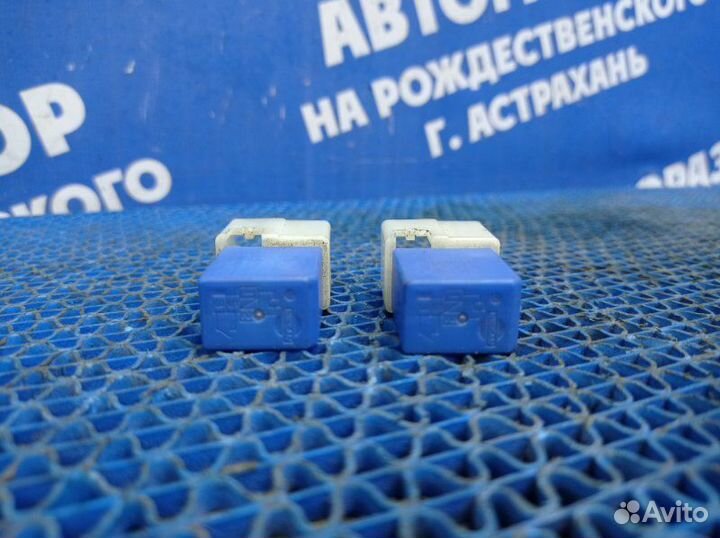 Реле Nissan Teana J32 седан 2009