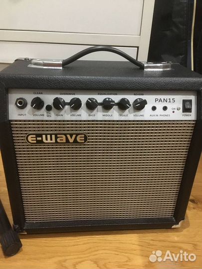 Fender squier bullet mustang и комбик