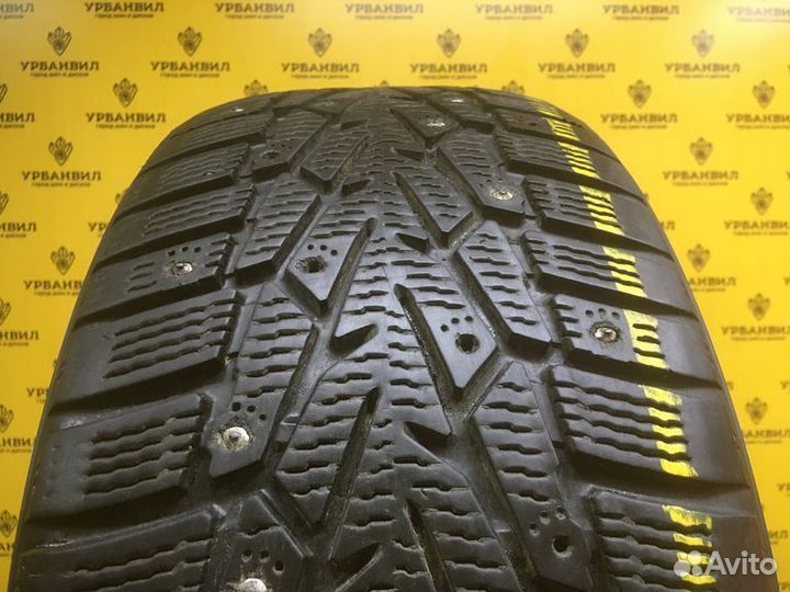 Nokian Tyres Hakkapeliitta 7 215/55 R17 98T