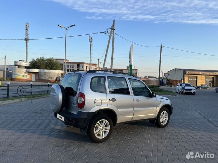 Chevrolet Niva, 2012
