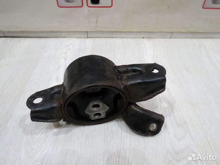 Опора кпп Hyundai i30 2