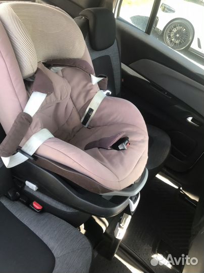 Детское автокреслоmaxi cozi