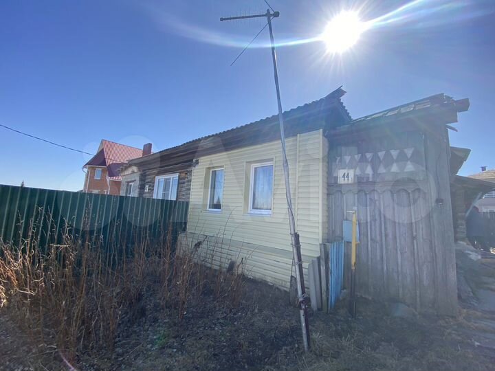 Дом 35 м² на участке 10 сот.