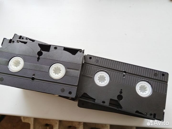 Кассеты с фильмами