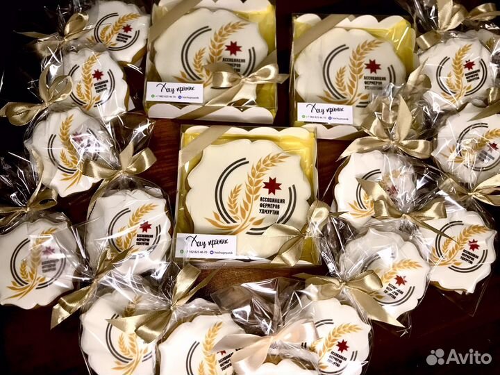 Корпоративные подарки, пряники брендированные