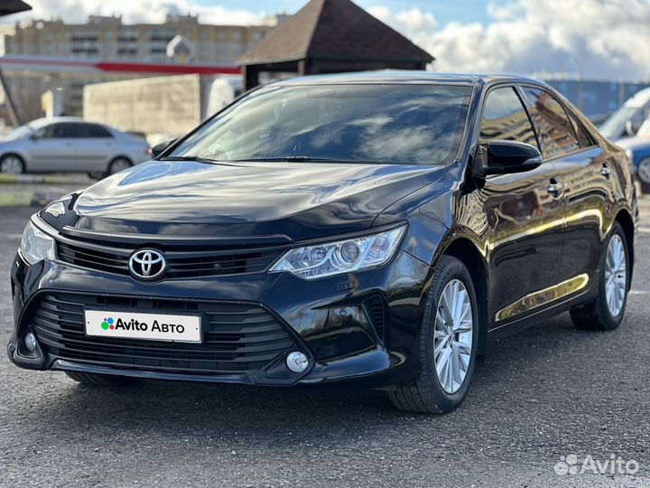 Toyota Camry 2.5 AT, 2015, 235 000 км