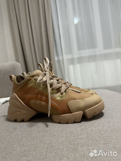 Кроссовки dior