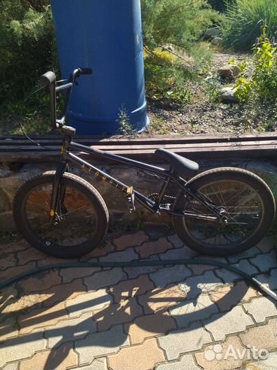 Трюковой велосипед bmx