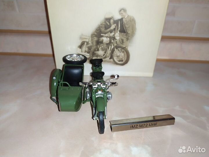 Модель мотоцикла Урал М72