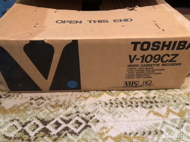 Видеомагнитофон