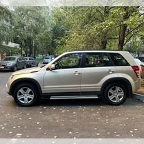 Suzuki Grand Vitara 2.0 AT, 2010, 152 100 км, с пробегом, цена 1 440 000 руб.