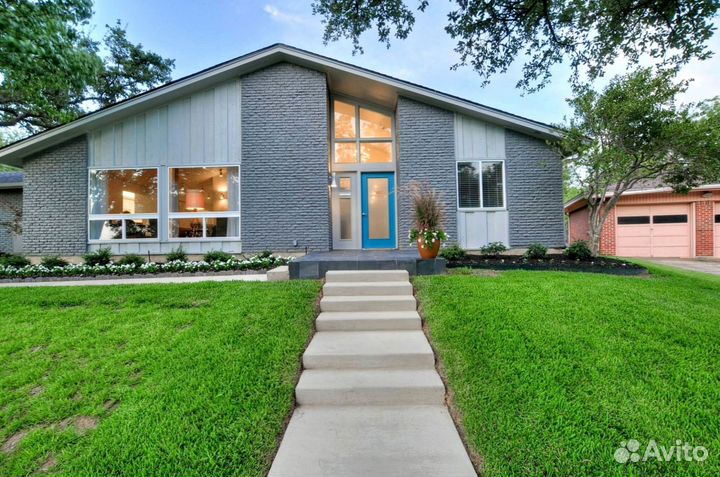 Рулонный газон с укладкой