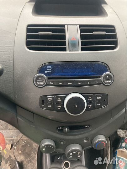 Рамка магнитолы chevrolet spark m300