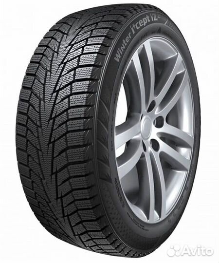 Hankook Winter I'Cept iZ 2 W616 215/65 R17 99T
