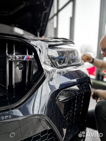 Защита кузова автомобиля полиуретановой пленкой