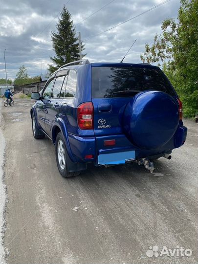 Toyota RAV4 2.0 AT, 2003, 323 000 км