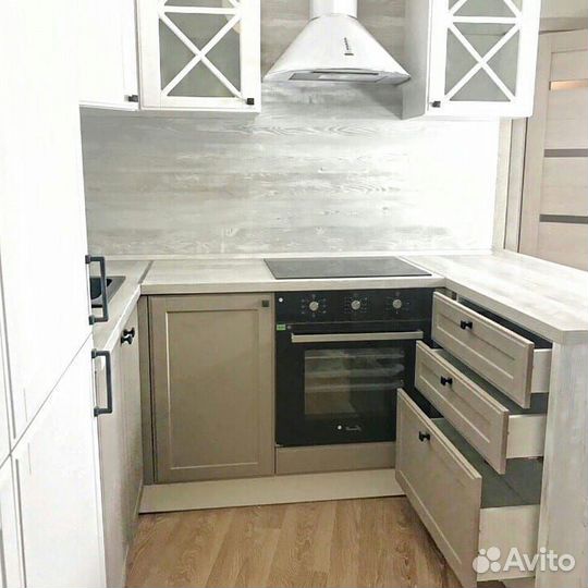 Кухонный гарнитур на заказ. Стильные решения