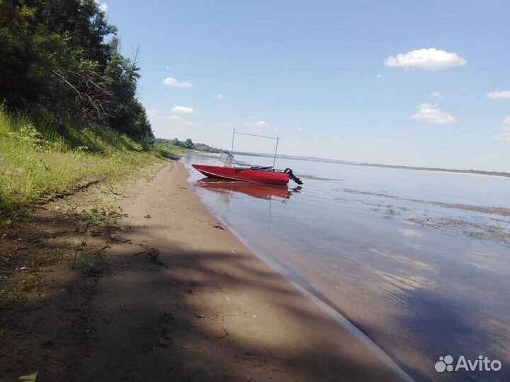 Моторная лодка Касатка