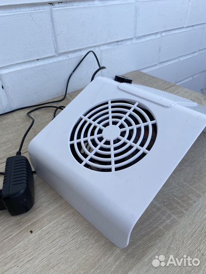 Пылесос для маникюра