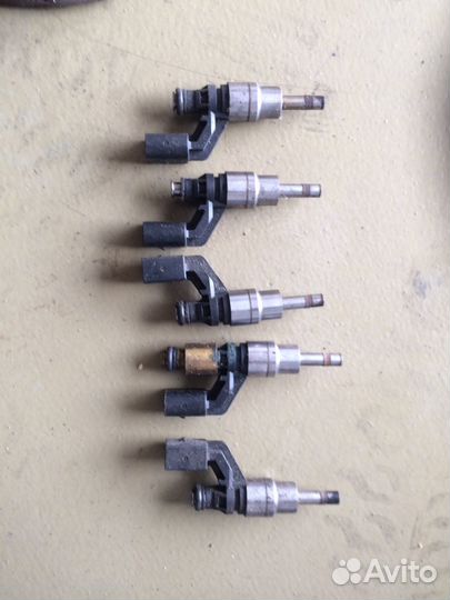 Форсунка топливная гольф 4 1.6 fsi BAD