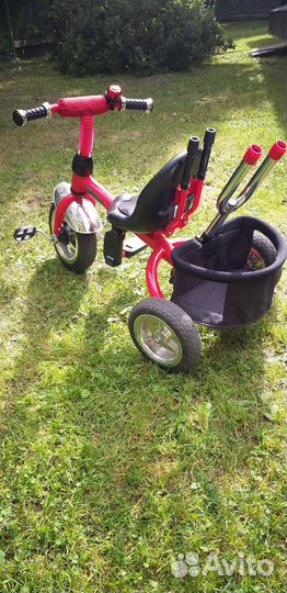 Трехколесный детский велосипед