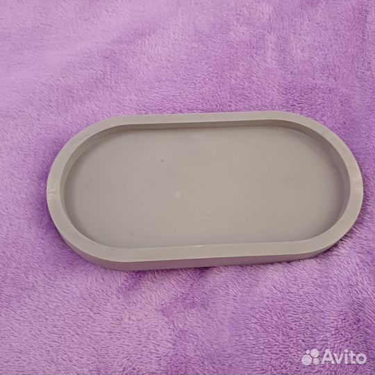 Декоративная подставка из гипса