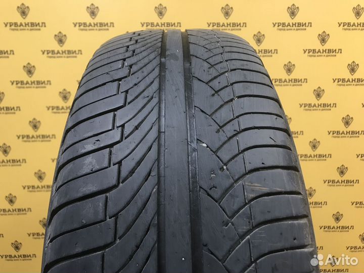 Michelin Latitude Diamaris 215/65 R16 98H