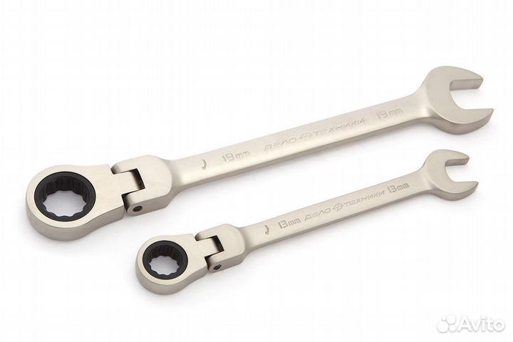 Набор шарнирных трещоточных ключей от 8-17 мм