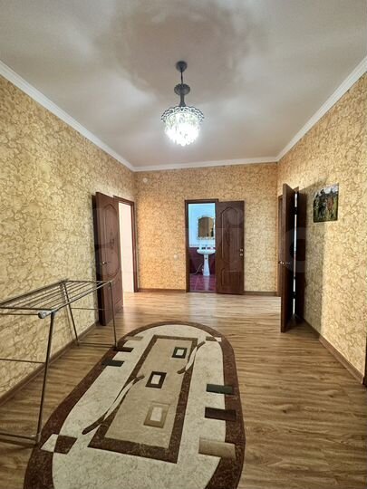 2-к. квартира, 104 м², 11/12 эт.