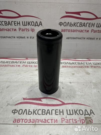 Пыльник заднего амортизатора